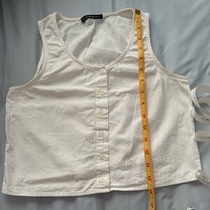 Brandy Melville Cropped White Button Tank
